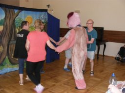 Majowe spotkania teatralne w Domu Pomocy Społecznej w Podzamku